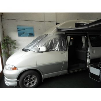 Comfortz Toyota Granvia / Regus Thermal Windscreen Cover