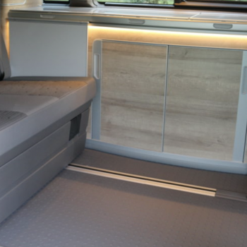 VW California T6.1 Cupboard door handle right hand