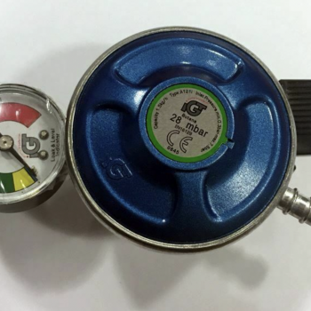Butane Push Fit Gas Regulator with Dial Gauge